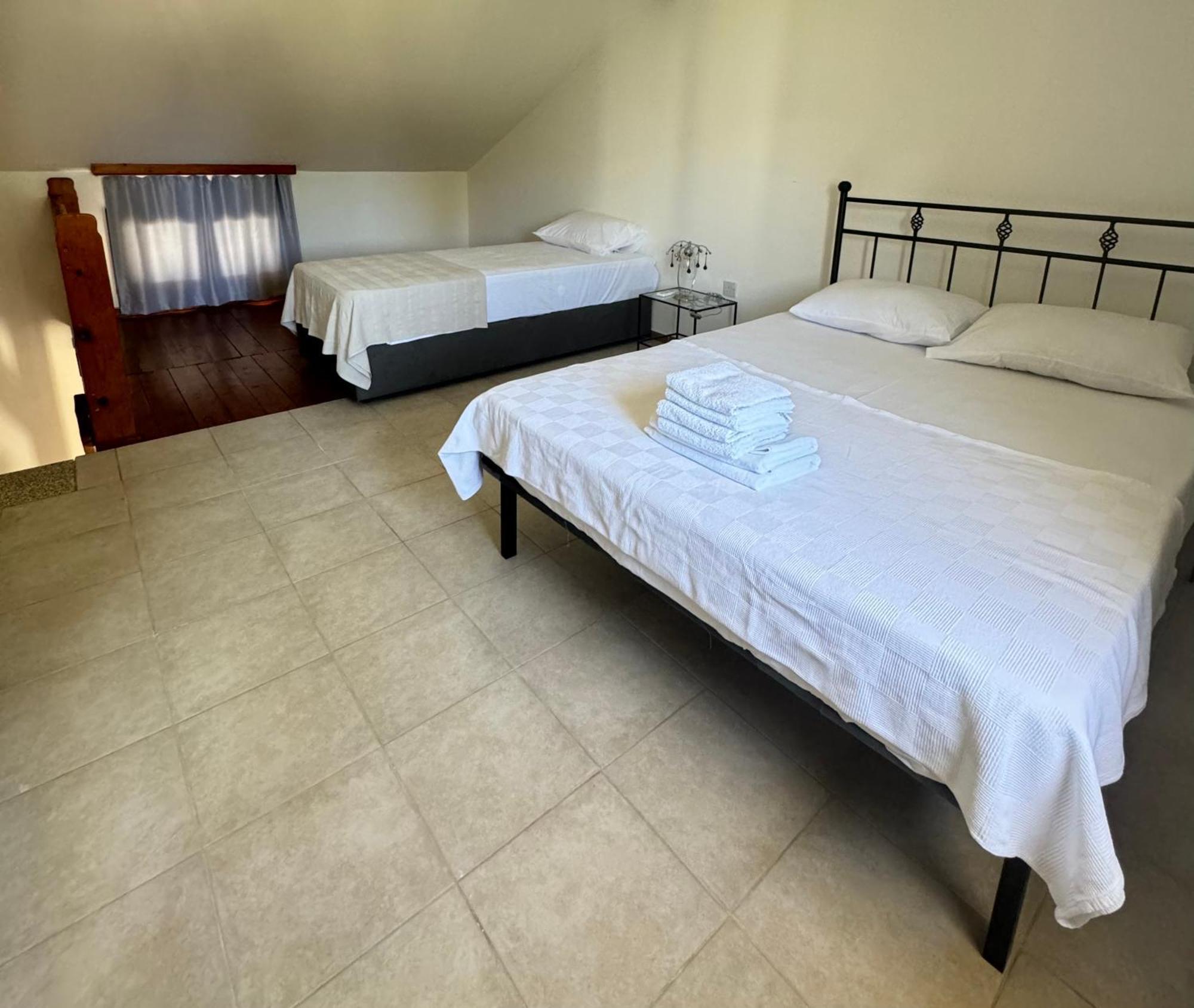 The Horse Farm Hotel Agios Georgios  Екстериор снимка